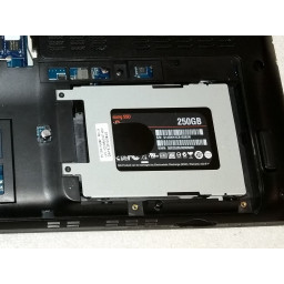 Замена жесткого диска Acer Aspire V3-771G